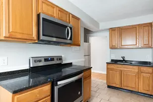 77 Green St, Lynn, MA 01902 - Photo 7