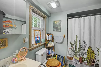 166 Summer St, Amherst, MA 01002 - Photo 11