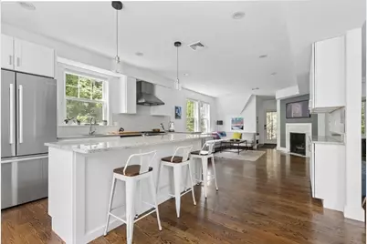 157 Cypress St #2, Brookline, MA 02445 - Photo 3