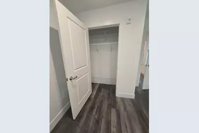 585 Essex St #309, Lynn, MA 01901 - Photo 5