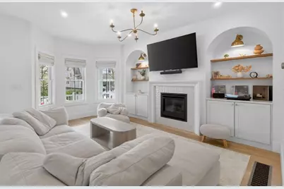 17 Manning St #17, Medford, MA 02155 - Photo 9