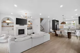 17 Manning St, Medford, MA 02155 - Photo 1