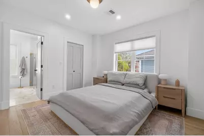 17 Manning St #17, Medford, MA 02155 - Photo 5