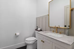 17 Manning St, Medford, MA 02155 - Photo 15