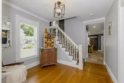 294 Wentworth Ave, Lowell, MA 01852 - Photo 7