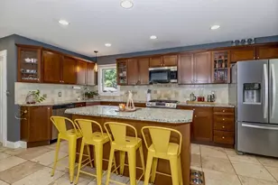 294 Wentworth Ave, Lowell, MA 01852 - Photo 9