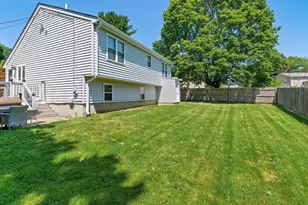 8 Gushee Ln, Taunton, MA 02780 - Photo 5
