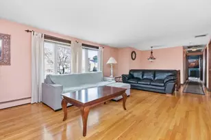 176 Mallard Way, Waltham, MA 02452 - Photo 5