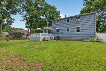 120 Farm St, Bellingham, MA 02019 - Photo 33