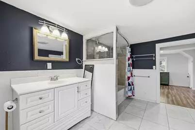 70 Milton St, Springfield, MA 01151 - Photo 21