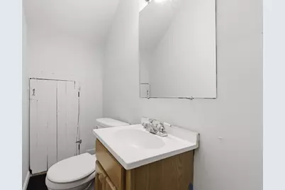 70 Milton St, Springfield, MA 01151 - Photo 31