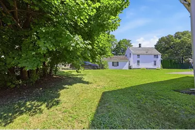 70 Milton St, Springfield, MA 01151 - Photo 33
