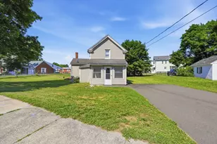 70 Milton St, Springfield, MA 01151 - Photo 3
