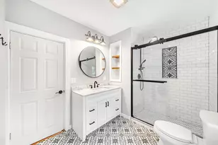 4 Shaw St, Medway, MA 02053 - Photo 17