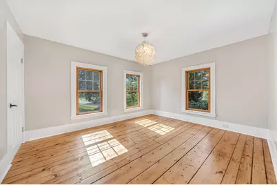 4 Shaw St, Medway, MA 02053 - Photo 27