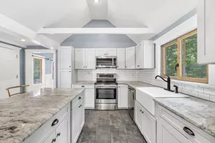4 Shaw St, Medway, MA 02053 - Photo 5