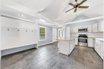 4 Shaw St, Medway, MA 02053 - Photo 9