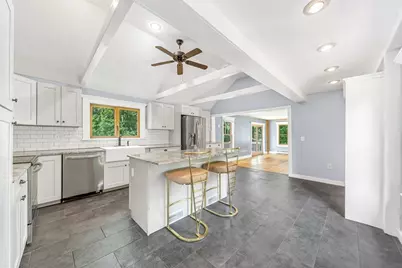 4 Shaw St, Medway, MA 02053 - Photo 5