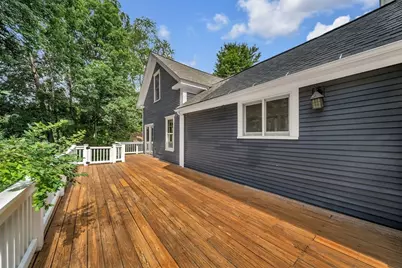 4 Shaw St, Medway, MA 02053 - Photo 31