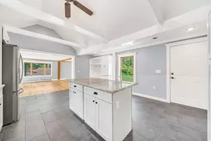 4 Shaw St, Medway, MA 02053 - Photo 17