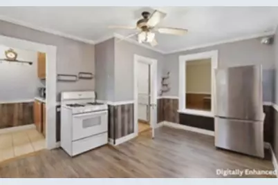 8 Highland St #1, Clinton, MA 01510 - Photo 5