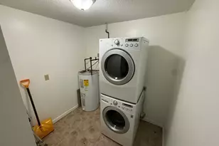 40 Cross St, Quincy, MA 02169 - Photo 9