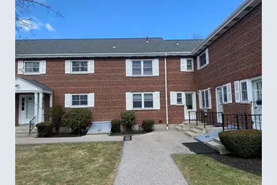 145 Emerson Gardens Rd #145, Lexington, MA 02420 - Photo 3