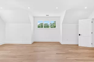 1 McSweeney Ln, Falmouth, MA 02540 - Photo 35