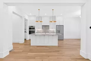 1 McSweeney Ln, Falmouth, MA 02540 - Photo 9