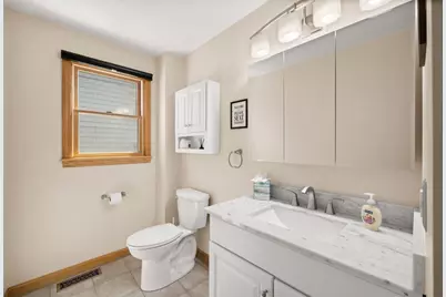 31 Bates St, Danvers, MA 01923 - Photo 11