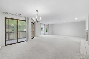 770 Salisbury St, Worcester, MA 01609 - Photo 11