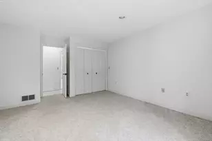 770 Salisbury St, Worcester, MA 01609 - Photo 25