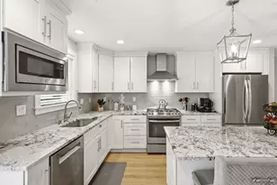 161 Chestnut St, Foxboro, MA 02035 - Photo 5