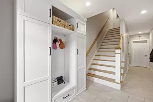 161 Chestnut St, Foxboro, MA 02035 - Photo 27