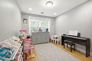 161 Chestnut St, Foxboro, MA 02035 - Photo 23