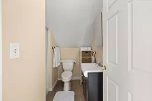 1004 N Main St, Brockton, MA 02301 - Photo 21