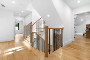 4 Foster Rd, Burlington, MA 01803 - Photo 15