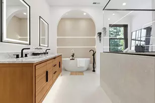 4 Foster Rd, Burlington, MA 01803 - Photo 19