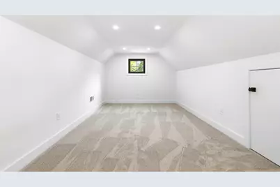 4 Foster Rd, Burlington, MA 01803 - Photo 29