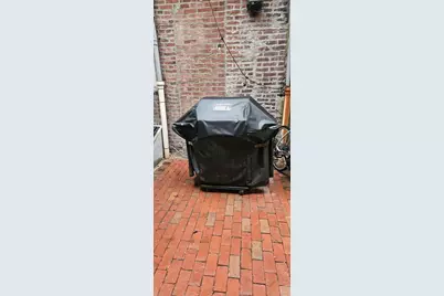 19 Clark #1, Boston, MA 02109 - Photo 11