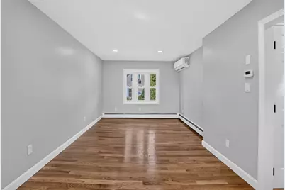 55 Grant St, Dracut, MA 01826 - Photo 9