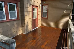 66 West St, Northampton, MA 01060 - Photo 3