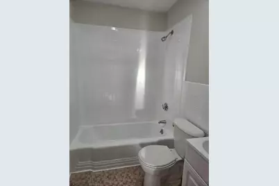 572 Cummins Highway #6, Boston, MA 02126 - Photo 5