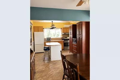 45 Riverside Street, Danvers, MA 01923 - Photo 5