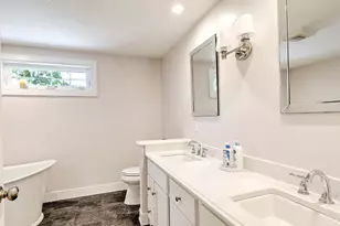 1263 Drift Rd, Westport, MA 02790 - Photo 21