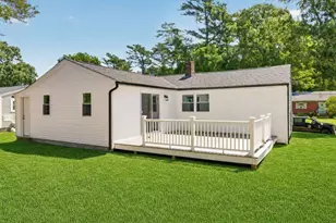 56 Buzzards Bay Dr, Plymouth, MA 02360 - Photo 3
