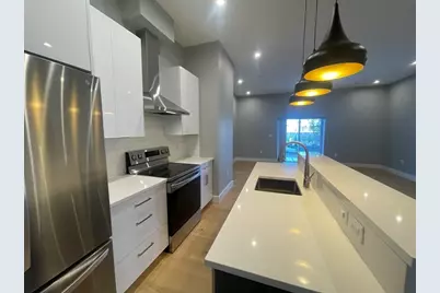 60 Cross St E #220, Somerville, MA 02145 - Photo 5