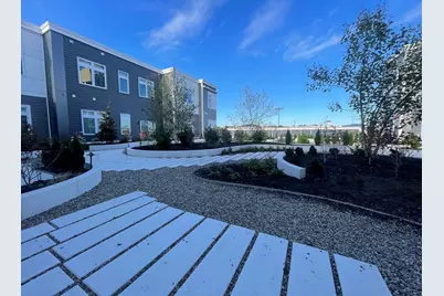 60 Cross St E #220, Somerville, MA 02145 - Photo 17
