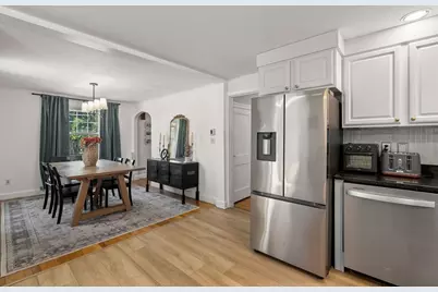 23 Eastwood Circuit, Boston, MA 02132 - Photo 13