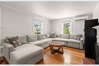 23 Eastwood Circuit, Boston, MA 02132 - Photo 7